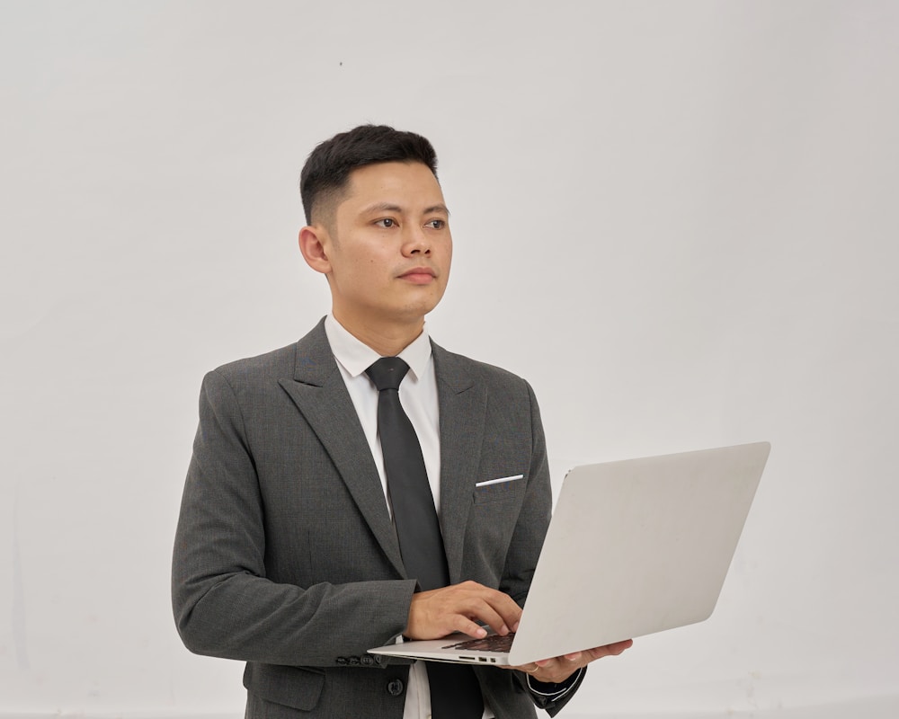 Employer posting a free internship on MyInternships.in