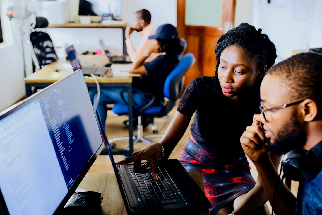 Engineers preparing for Amazon India fresher hiring